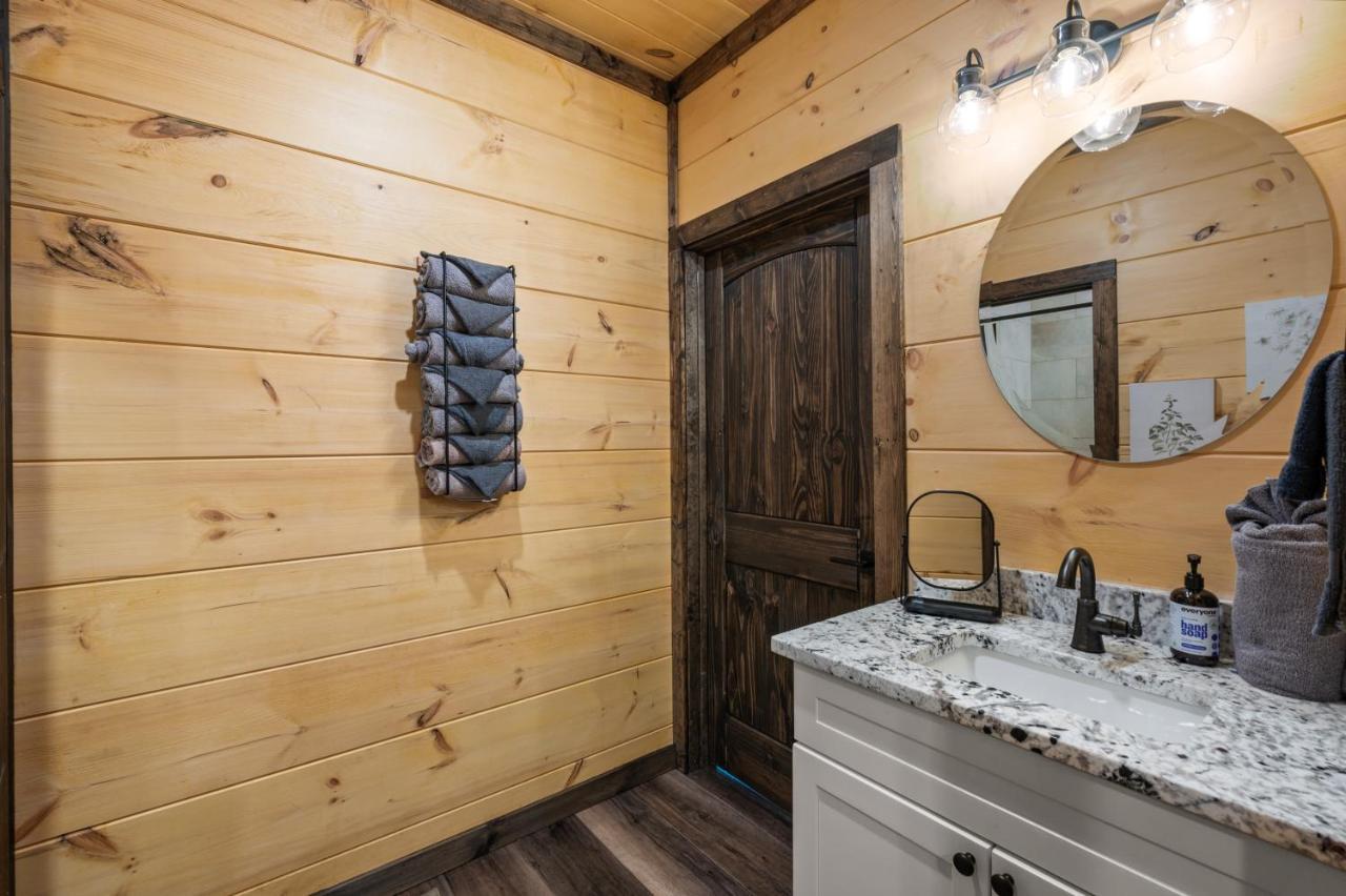New Cozy Mountain Cabin Hot Tub Near Downtown Gatlinburg Exteriér fotografie